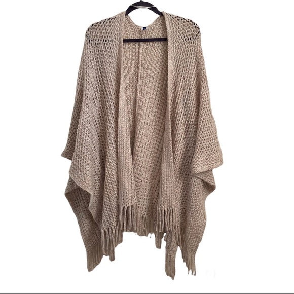 Apt. 9 Sweaters - Apt 9 Beige Women’s Shawl Wrap - NWOT